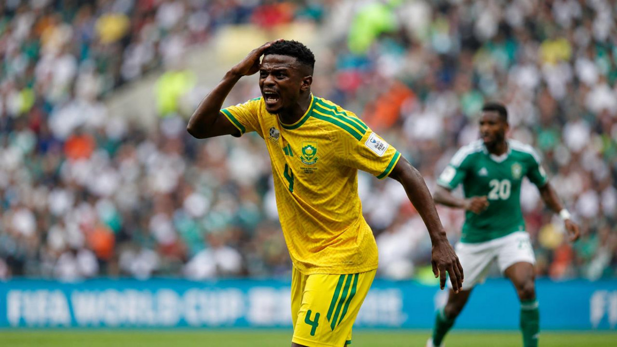 Teboho Mokoena Dipastikan Absen, Afrika Selatan Hadapi Tantangan...