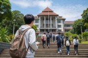 Mahalnya Biaya Masuk Kuliah, Komisi X DPR Usul Kampus Hilangkan Jalur Mandiri Tambahan