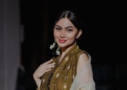 Ariel Tatum Gelar Tumpengan untuk Ultah Kucingnya, Sekaligus Galang Donasi