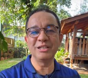 Rumah Anies Baswedan Kena Abu Vulkanik Anak Krakatau, Ini Pesannya ke Warga