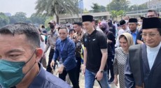 Ditemani Nasaruddin Umar, Mesut Ozil Shalat Jumat di Istiqlal