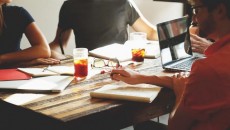 Nasihat bagi Pekerja, Jangan Pindah Perusahaan karena Hawa Nafsu