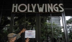 Satpol PP Awasi 12 Outlet Holywings, Pastikan Tak Beroperasi
