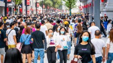 Kasus Covid-19 Meningkat, Wuhan Tutup Perkantoran dan Transportasi Umum