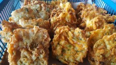 Resep Cemilan Enak, Cara Bikin Bakwan Goreng Sayur