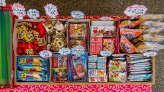 5 Jajanan Anak Nostalgia, Merk Sama Tapi Harga Berbeda