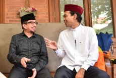 Silaturahmi ke Salim Al Jufri, UAS: Bukti Cinta kepada Habaib