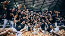 Taklukkan Pelita Jaya 2-0, Satria Muda Rengkuh Gelar ke-12