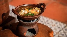 Menikmati Sop Ayam Mowo, Kuliner Tradisional Unik di Yogyakarta