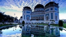 Masjid Raya Medan Padukan Nuansa India, Spanyol, dan Timur Tengah