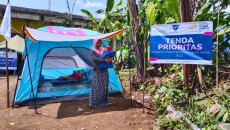 Laznas Dewan Dawah Distribusi Tenda Prioritas untuk Ibu Hamil-Lansia