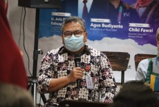 Kemenko PMK: Pemanfaatan Dana Zakat Harus Ubah Mustahik Jadi Muzakki