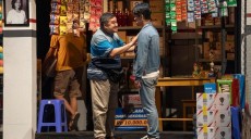 Film Cek Toko Sebelah Diangkat ke Panggung Teater Musikal