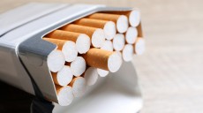 Cukai Resmi Naik, Harga Rokok Makin Mahal di 2023