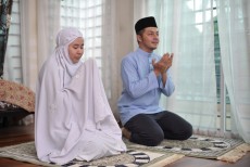 Cara Mengendalikan Hawa Nafsu, Aa Gym: Berdoa!