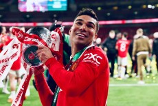 Kontribusi Casemiro yang Bawa Takjil Buka Puasa Trofi Manchester United