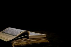 Keajaiban Al-Qur'an yang Tetap Relevan di Era Ilmiah