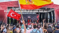 Sandiaga Klaim Jumlah Penonton WSBK 2023 Capai Rekor Tertinggi