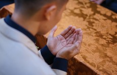 Ingin Lebih Dikenal Allah? Begini Caranya