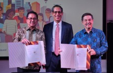 AMINEF dan Freeport Indonesia Berikan Beasiswa untuk Siswa Papua Kuliah di AS