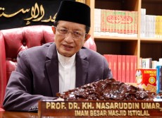 Mendalami Bismillah, Perumpamaan Orang Kufur dan Hamba Shalih