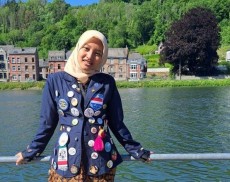 Cerita Shofia, Pelajar Muslim Surabaya Siasati Larangan Berhijab Selama Belajar di Belgia