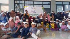 Milad ke-28, LMI Berbagi Kebahagiaan Bersama Anak Yatim