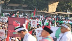 Sejuta Massa Gelar Aksi Bela Aqsa di Depan Kedubes Amerika