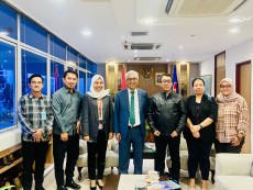 Ribuan WNI di Malaysia Terancam Kehilangan Kewarganegaraan