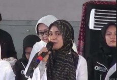 Lantunkan Shalawat Thibbil Qulub, Suara Siti Atikoh Bikin Kagum Muslimah Jatim