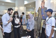 Armida Sukses Promosikan Kain Nusantara Berkat Rumah BUMN Rembang