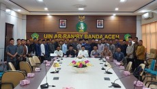 Jelang Ramadhan, 30 Mahasiswa UIN Ar-Raniry Dilatih Jadi Imam Salat