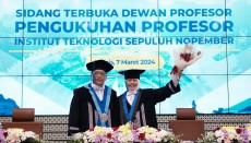 Cerita Bahagia Pasutri Dikukuhkan Profesor Bareng di ITS