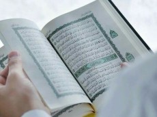 3 Cara Khatam Al-Qur'an Selama Ramadhan