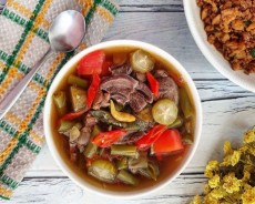 Resep Asem Asem Daging, Masakan Cita Rasa Ndeso yang Selalu Bikin Kangen