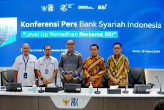 Raih Kinerja Positif Awal 2024, BSI Serahkan Rp222,7 Miliar Zakat Perusahaan ke Baznas