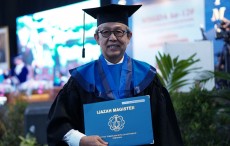 Dedikasi pada Riset, Yusef Tamatkan Magister di Usia 60 Tahun