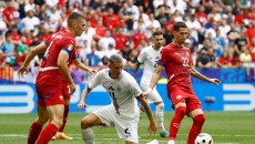 Pertandingan Sengit antara Slovenia dan Serbia Berakhir Imbang di Babak Pertama