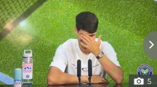 Alcaraz, Juara Wimbledon Dicecar Terlibat Asmara dengan Emma Raducanu