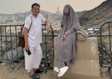 Napak Tilas ke Gua Hira Buat Zaskia Adya Mecca Makin Cinta Rasulullah SAW