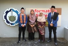Luncurkan Platform Digital HalalWave, ITS Dorong Pengembangan Ekonomi Syariah