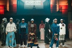 Street Style Parisian Karya Dian Pelangi, Gabungan Tradisi dan Modernitas