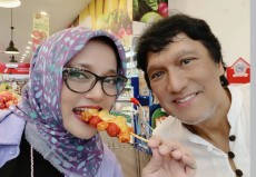 Kisah Romantisme Marissa Haque-Ikang Fawzi yang Tak Lekang Waktu Jadi Panutan