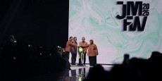 Jakarta Muslim Fashion Week 2025 Resmi Dibuka, dari Fesyen hingga MakeUp Tumpah Ruah di Sini