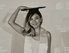 Lulus S2 di Italia, Nadia Vega Berencana Lanjut Studi S3