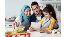 Khutbah Jumat: Tips Jitu Membangun Keluarga Bahagia ala Rasulullah yang Jarang Diketahui