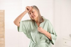 Telat Menopause Diketahui Bisa Berisiko Asma