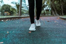 Olahraga ala Rasulullah: Jalan Kaki, Bermanfaat Tingkatkan Harapan Hidup