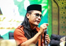 Gus Miftah Borong Dagangan UMKM Usai Maki Tukang Es Teh, Warganet: Abis Blunder Langsung Pencitraan