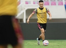 Jadwal Siaran Langsung dan Link Streaming Persis Solo vs Persib Bandung, Minggu 29 Desember 2024